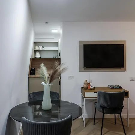 The Urban Oasis * בוקרשט