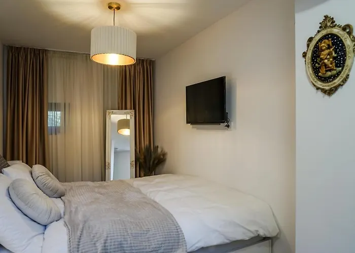 The Urban Oasis * Bucareste