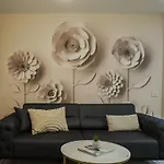 아파트 The Urban Oasis *